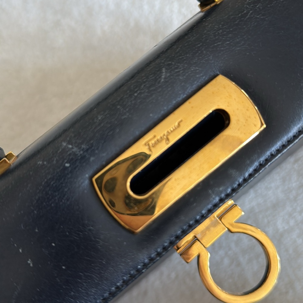 Midnight navy Ferragamo vintage top handle smooth calfskin bag - Picture 10 of 16